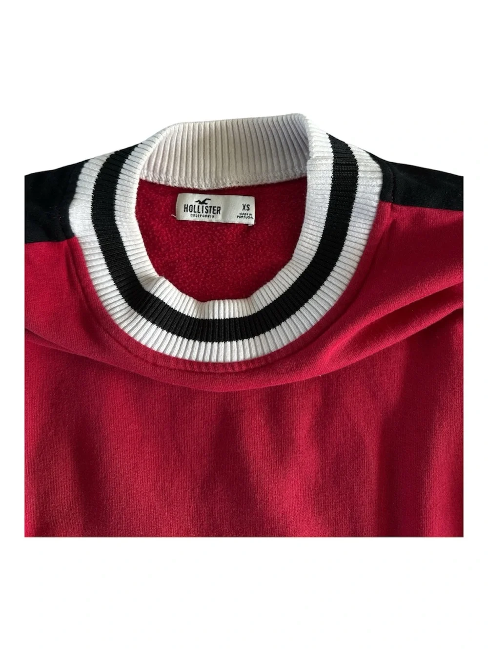 Hollister Colorblock Cropped Sweatshirt Red White Black XS